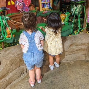 Meet your Posher, Karla